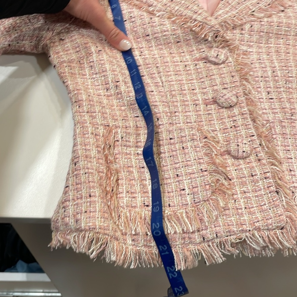 Thalia Sodi Pink Tweed Jacket Fringe Trim | Chanel Style | Size M | Chic Blazer - Picture 7 of 8